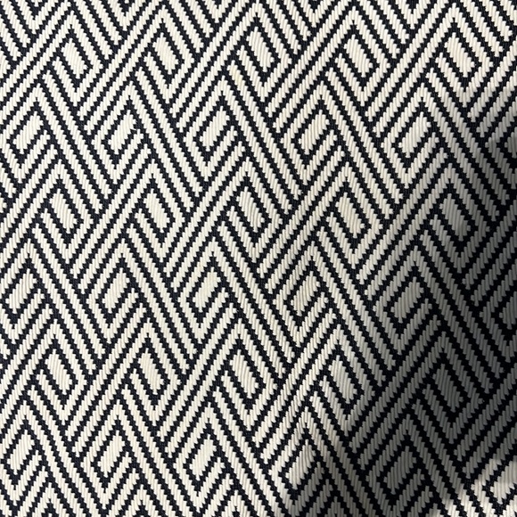 Zara Pencil skirt - Picture 2 of 4